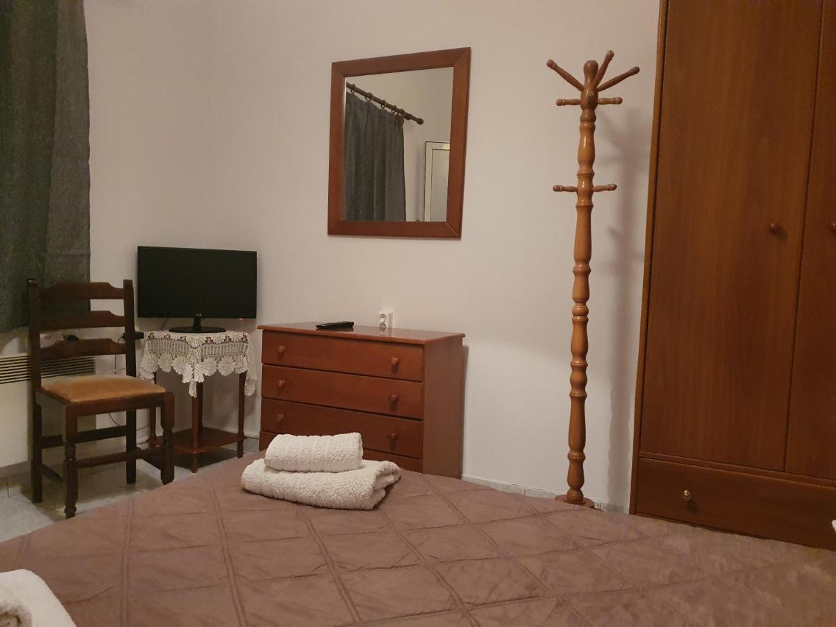 Soullas Apart -Ελλαδα- Apartamento Ermoupoli Exterior foto